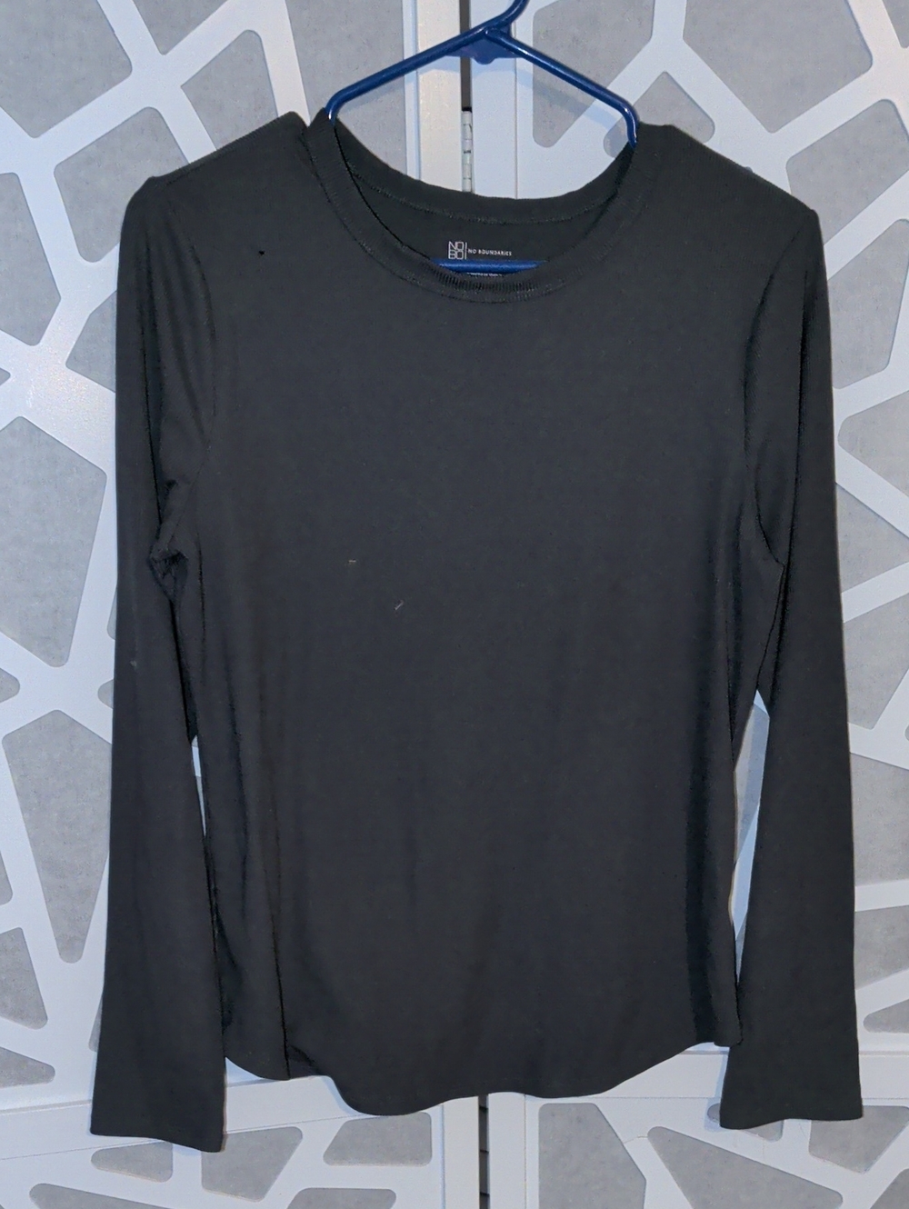 No Boundaries Dark Green Long Sleeve Crewneck Tee
